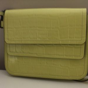 Vince Camuto bag